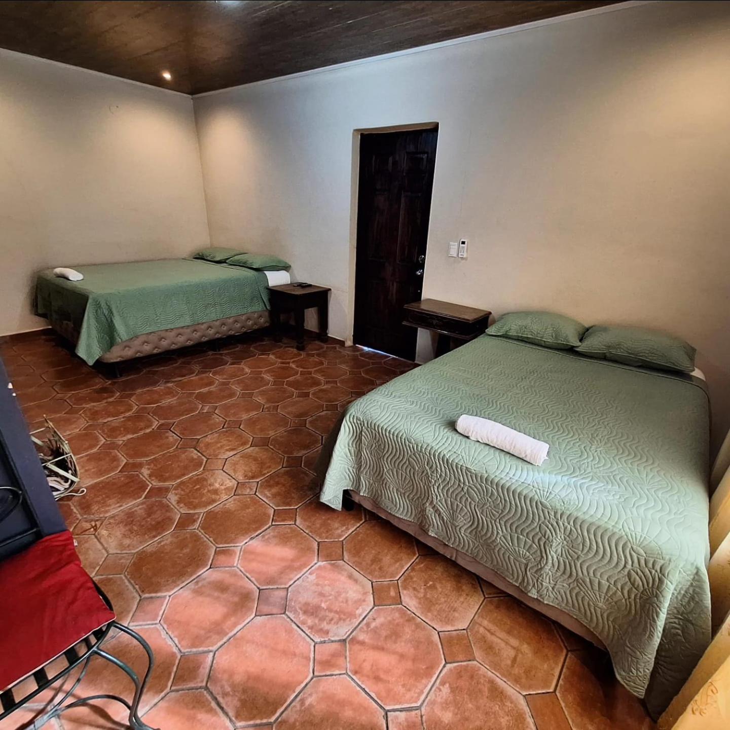 Magnificent Private Room Near Airport #1 Комаягуа Экстерьер фото